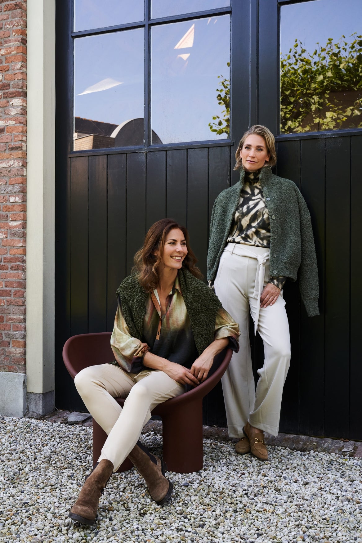 Flat 67 LS Dusty Olive Shadow Leaves Lurex Tricot Knit | Dusty Olive