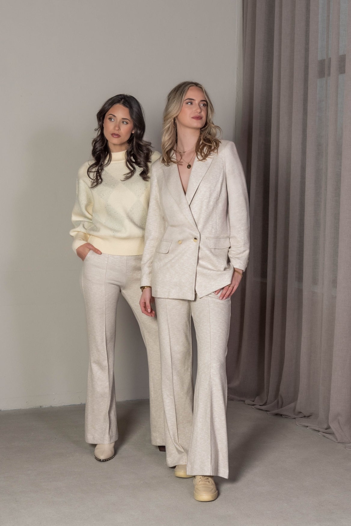 Ilze Herringbone | Beige