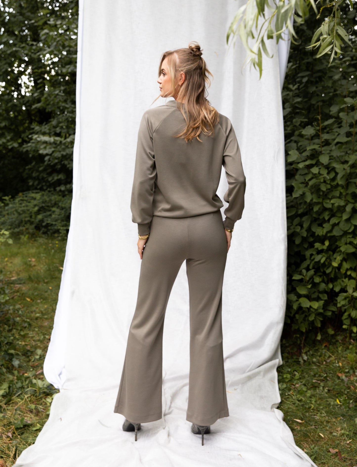 Gizem Modal | Army