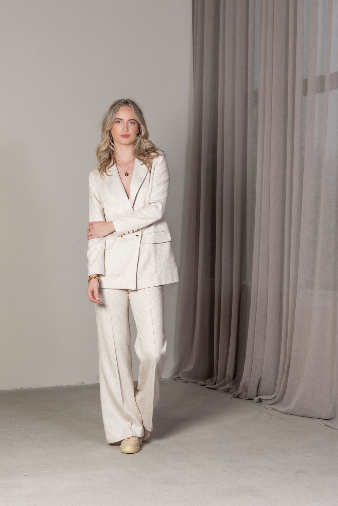 Ilze Herringbone | Beige