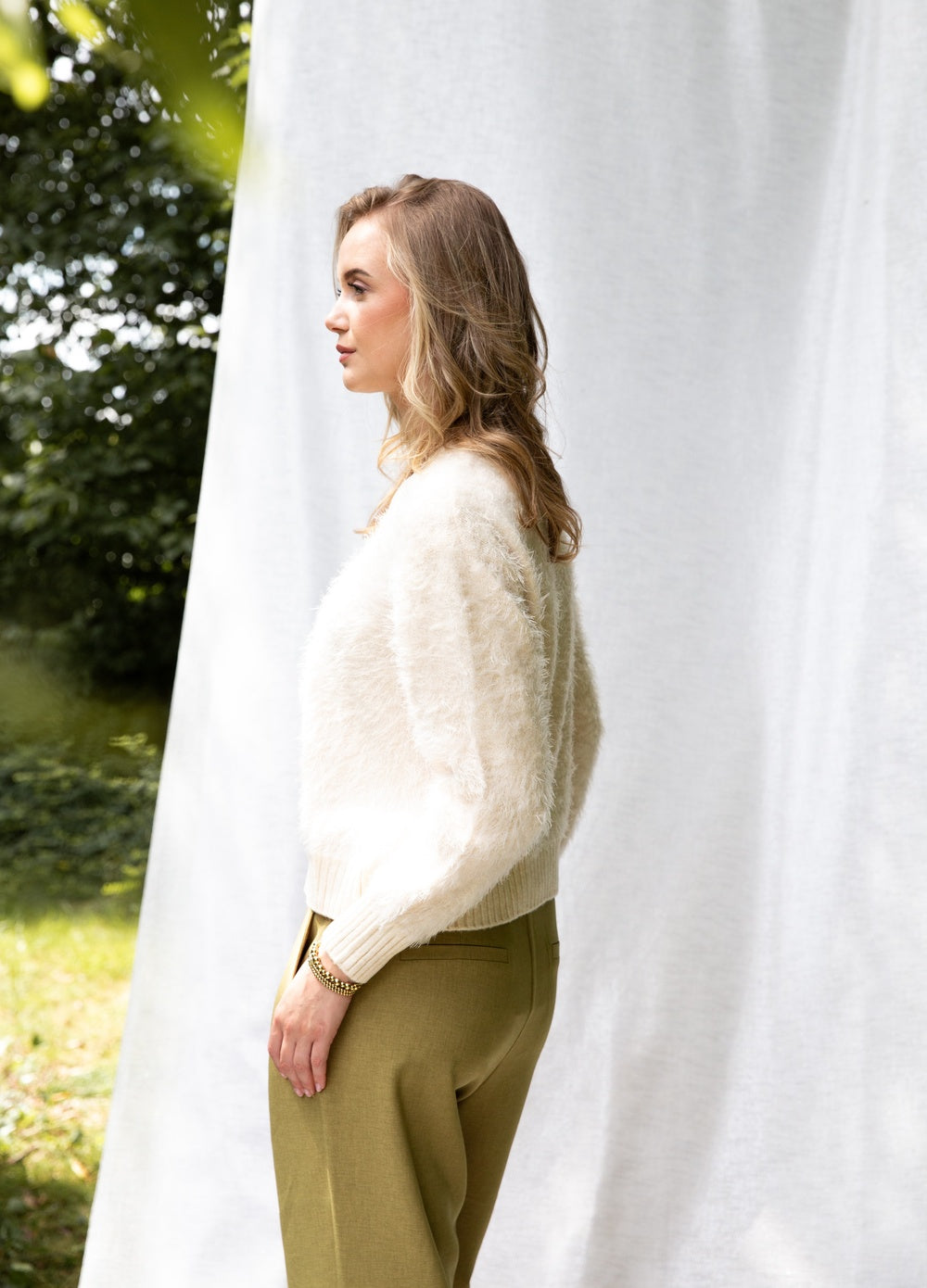 Hairy Feather Cable | Off White