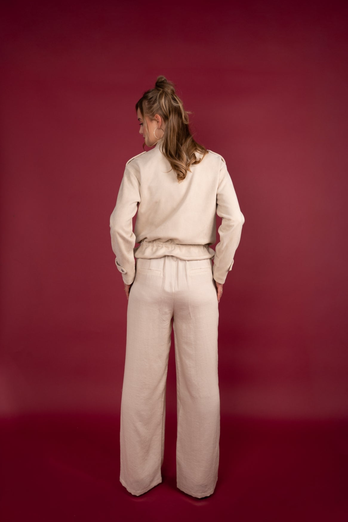 Yannie Suedine | Kit