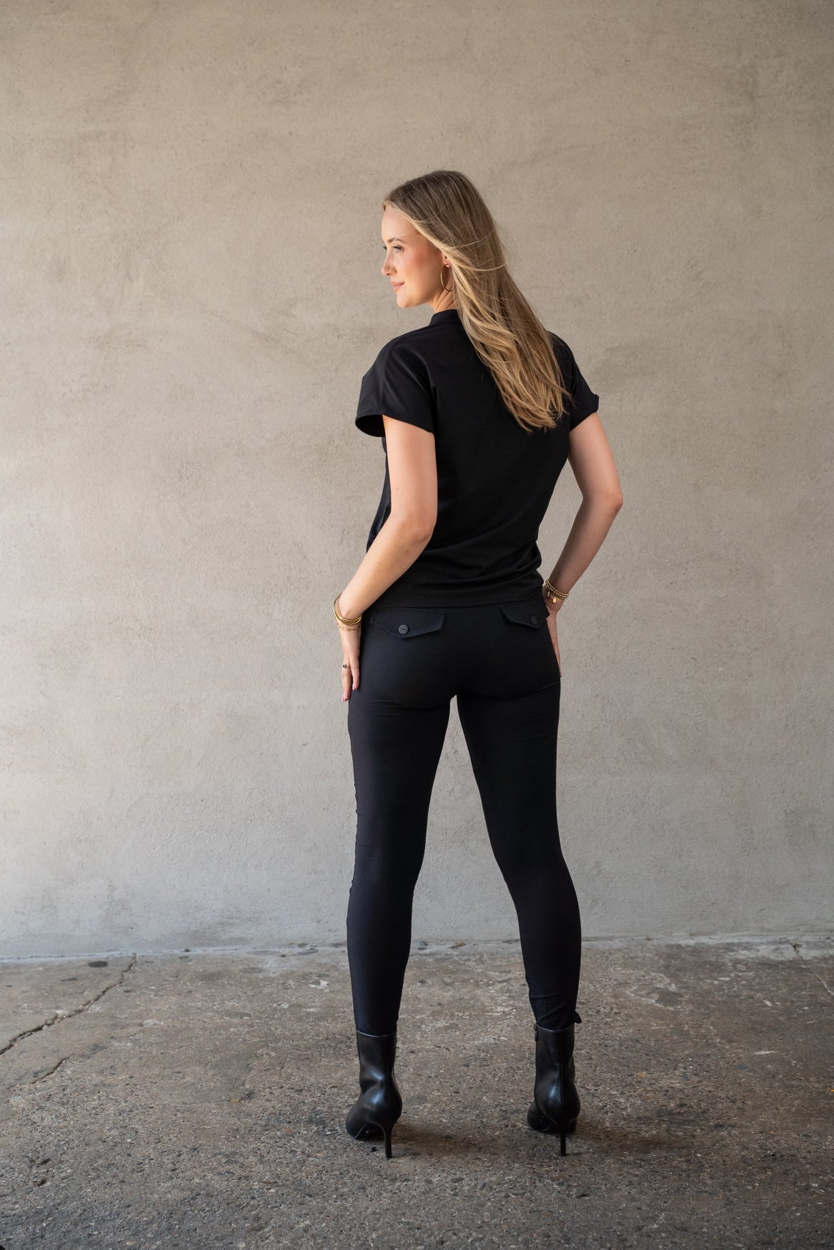 Zoe Basic Travel | Black
