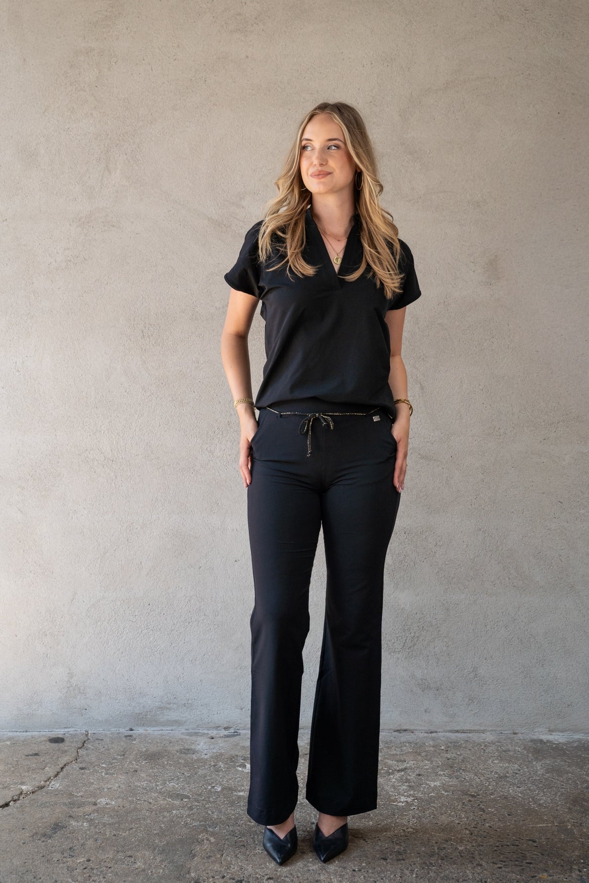 Romee Basic Travel | Black