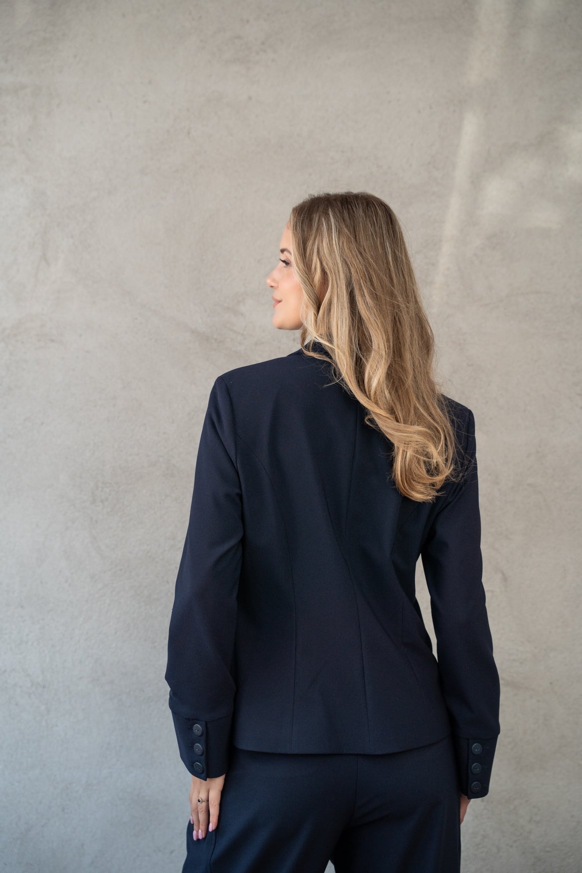 Manja V Textured Travel | Navy B