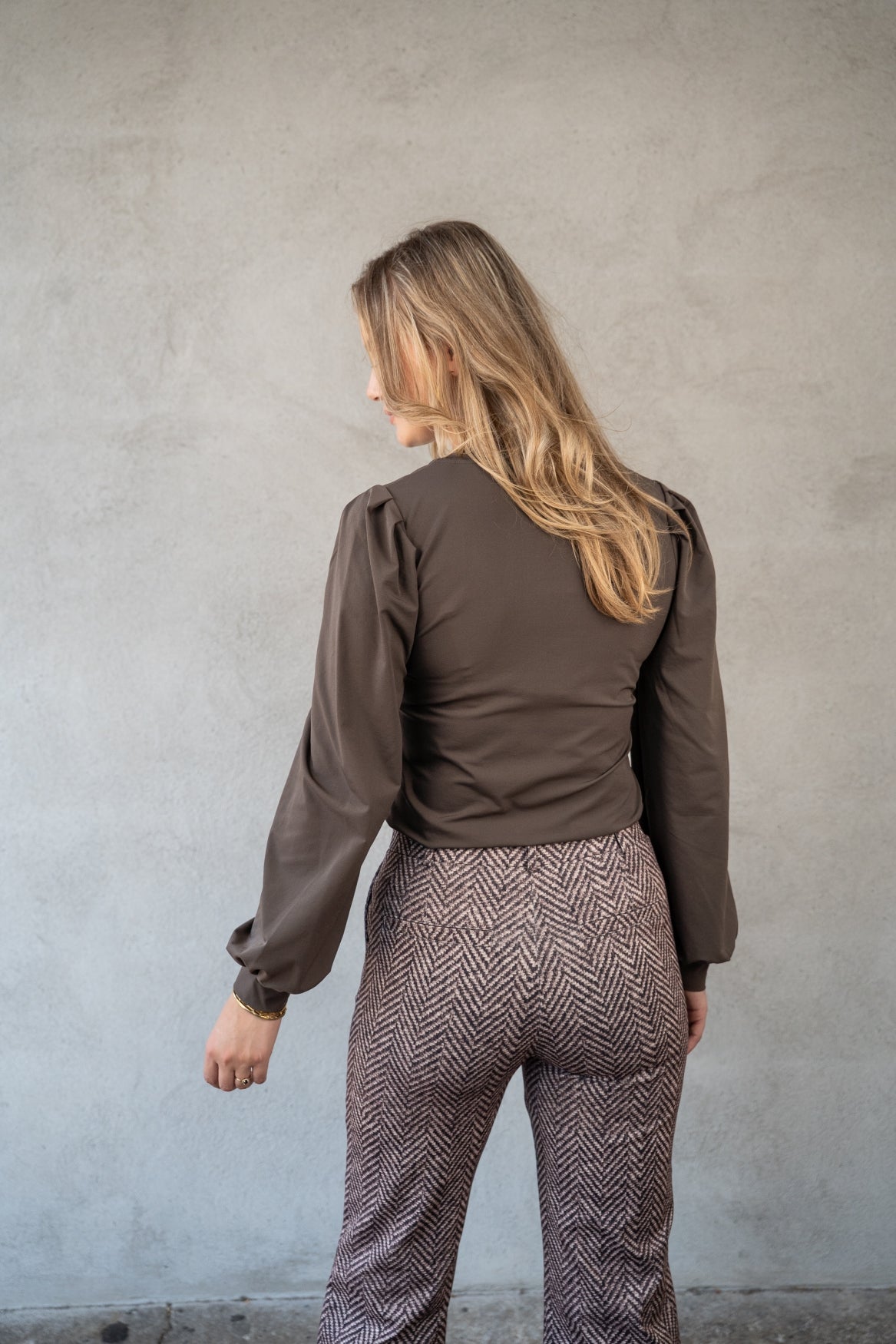 Rana 3/4 Seasonable Travel | After Dark