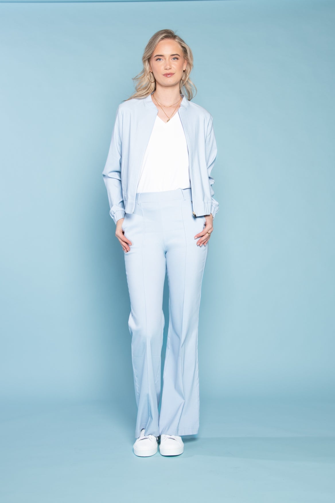 Alex | Kentucky Blue