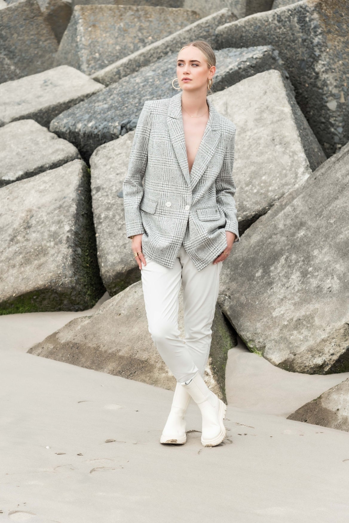 Teska | grey - offwhite