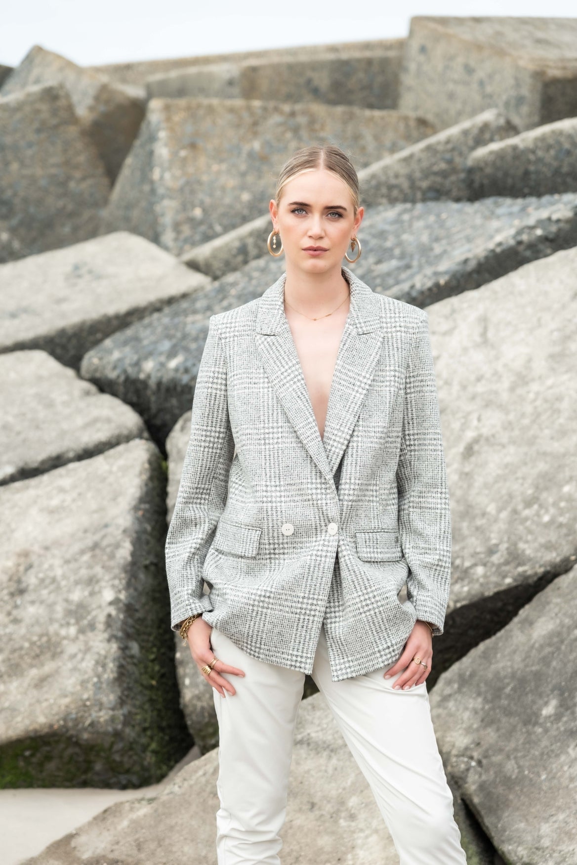 Teska | grey - offwhite