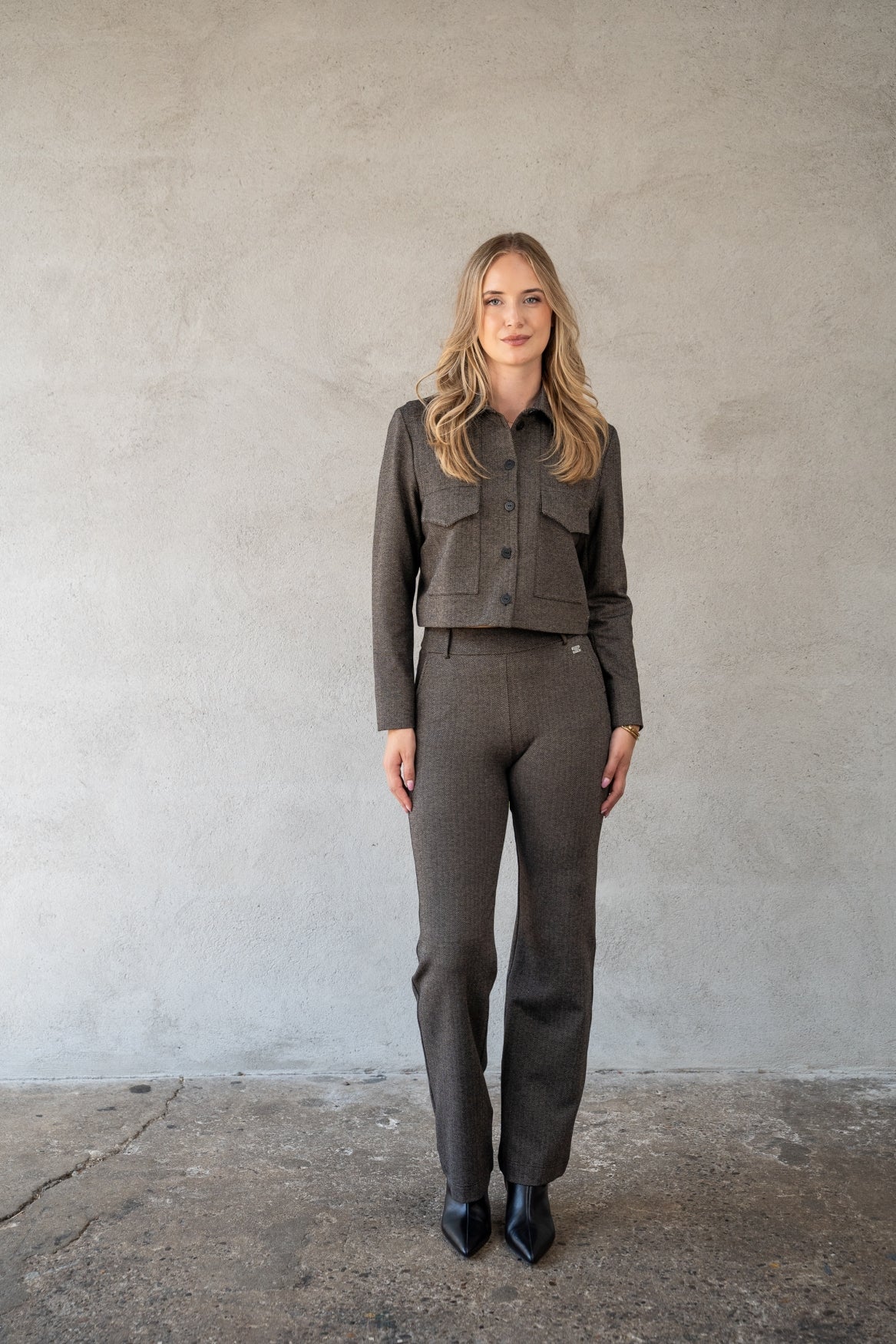 Pantalon Romet Herringbone | Brandy - Black