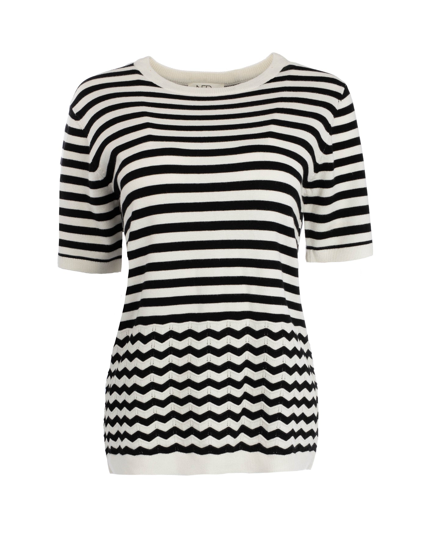Nister 1/2 SS | Optical White-Black