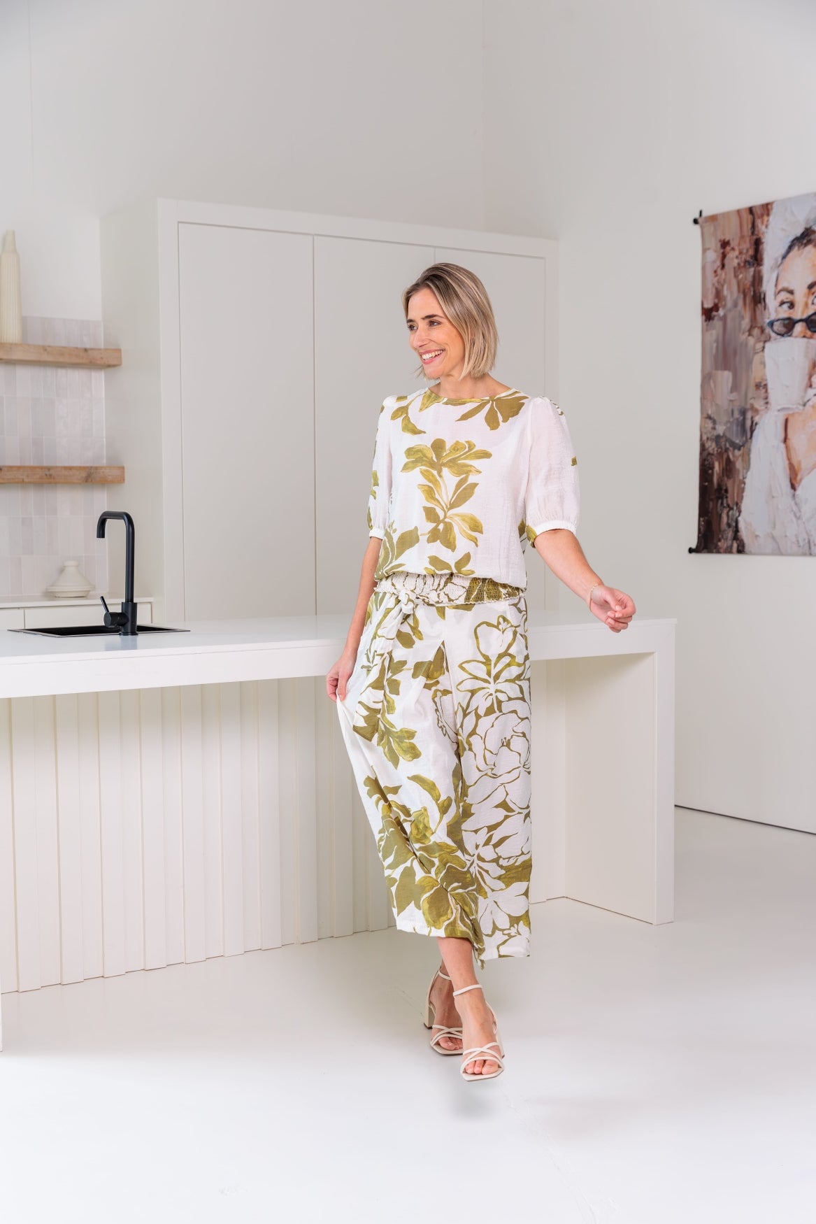 Capro 1/2 SS Olive Night Botanic Garden | Olive Night
