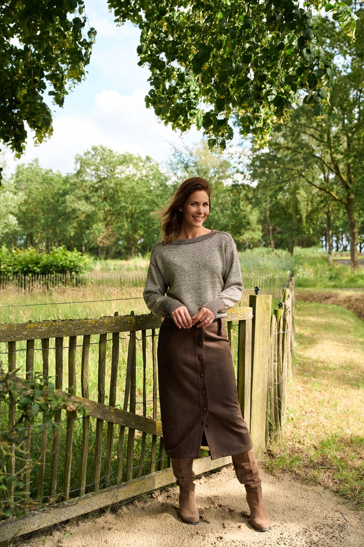 Rok Jelsa-RMJ Suedine | Ganache Brown