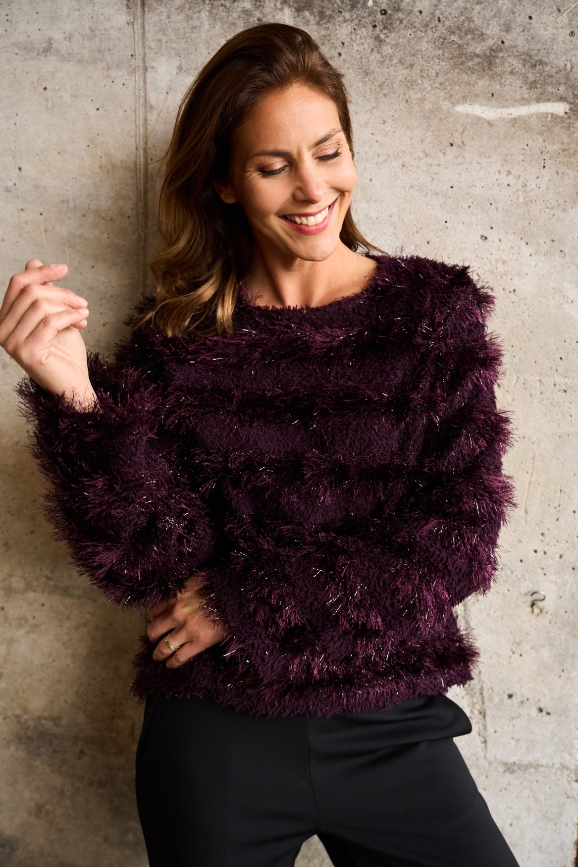 Trui Surrey LS-RMJ Sequin 3D Knit | Grape Wine