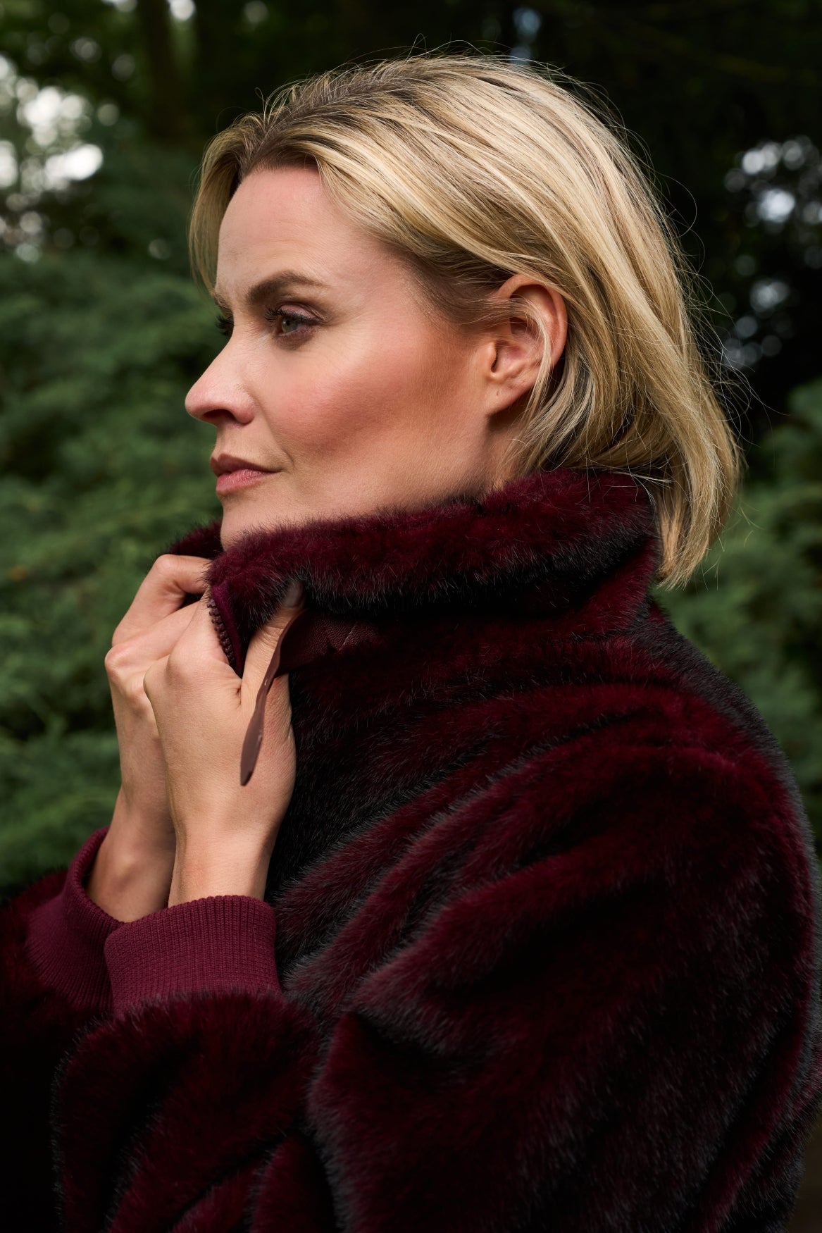 Jas Shields LS-RMJ Shaggy Faux Fur | Grape Wine