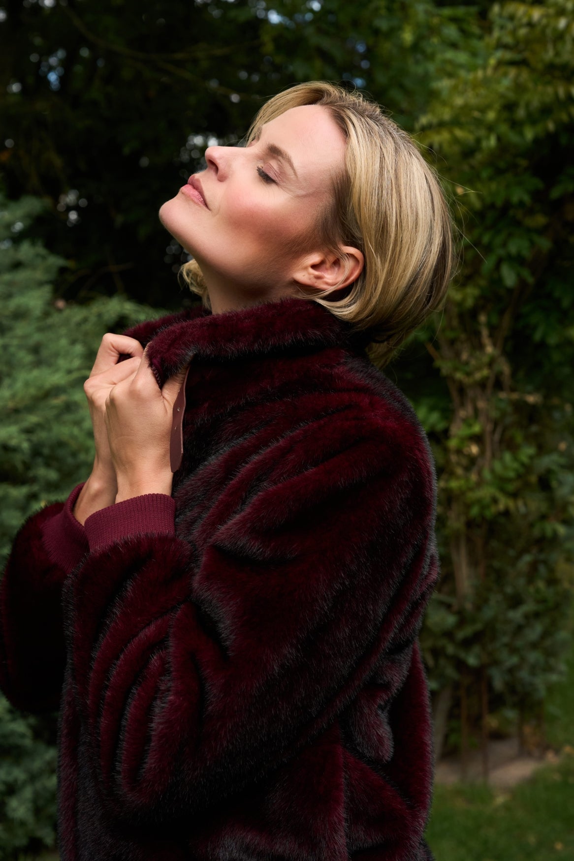 Jas Shields LS-RMJ Shaggy Faux Fur | Grape Wine