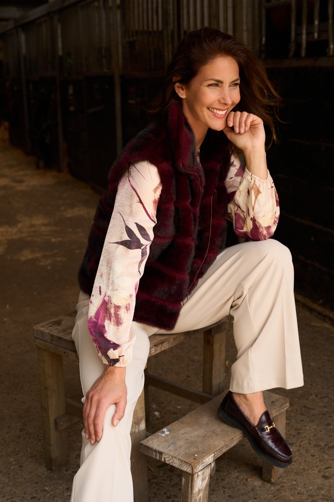 Gilet Moor SL Lines Short-RMJ Shaggy Faux Fur | Grape Wine