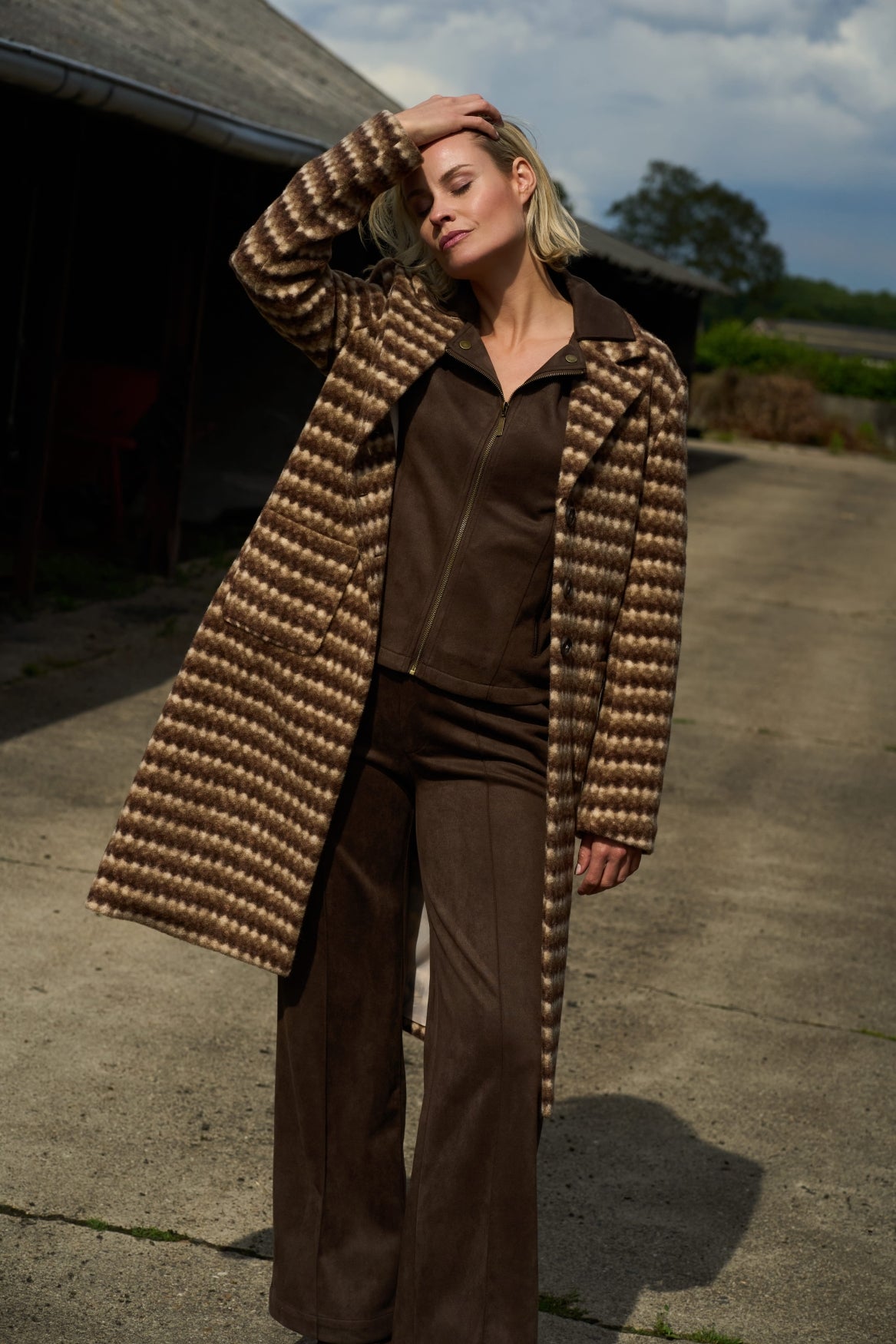 Jasje Yansel LS-RMJ Suedine | Ganache Brown