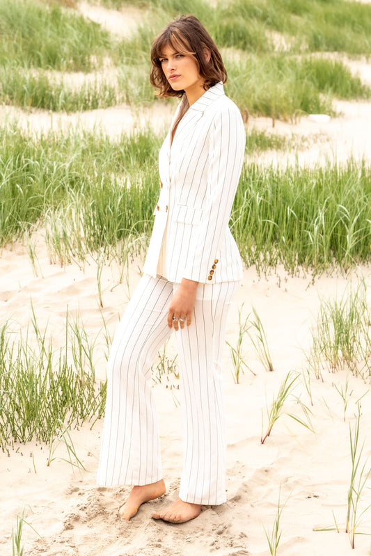 Antje Stripe | White