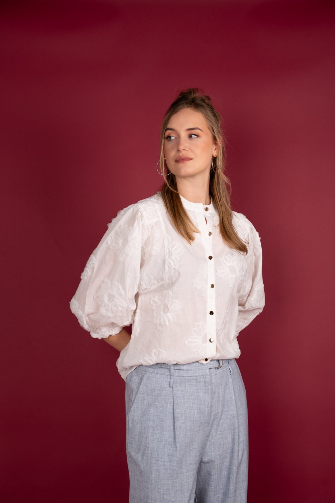 Job Cordella Sun Flower | White