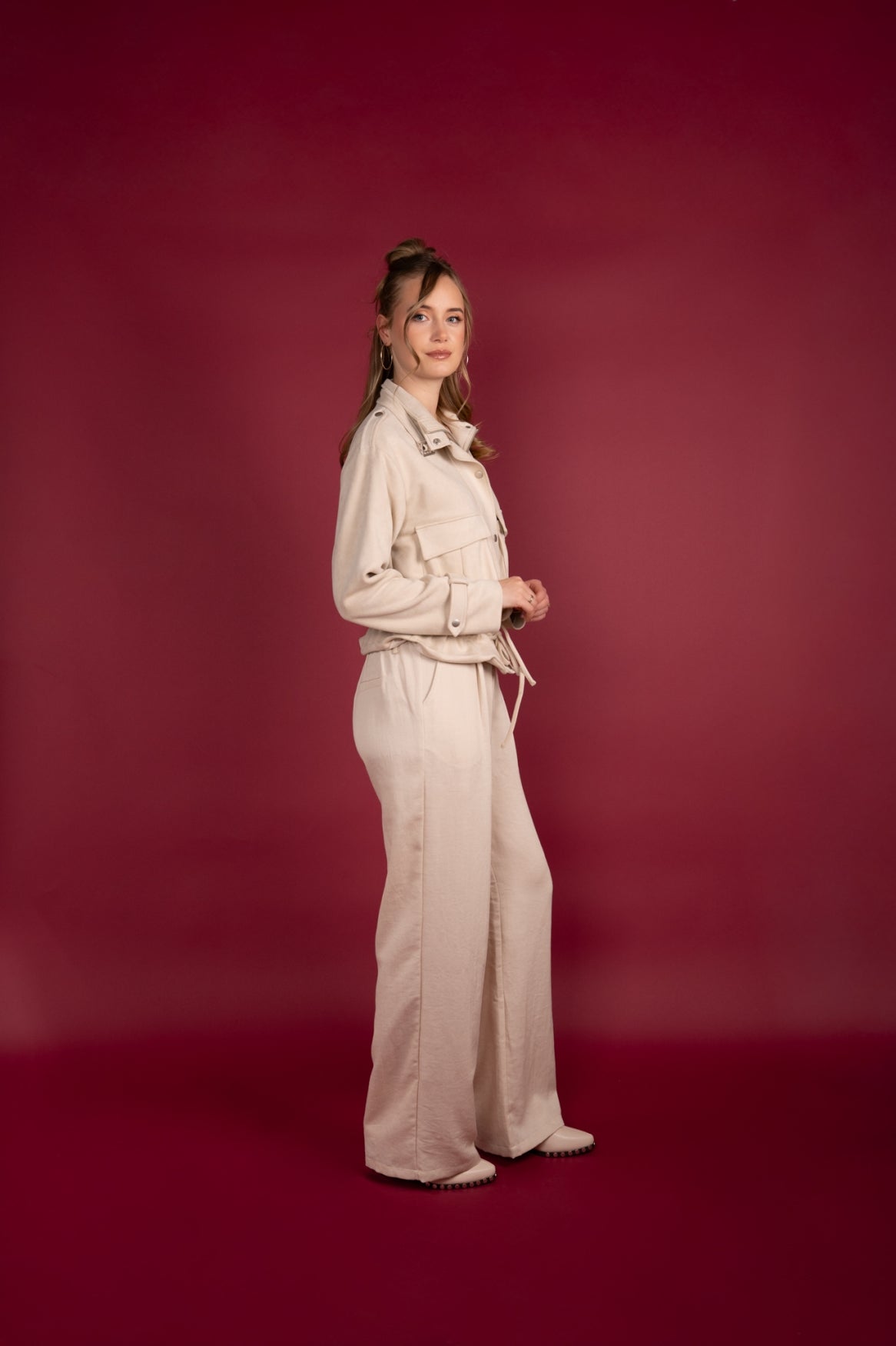 Yannie Suedine | Kit