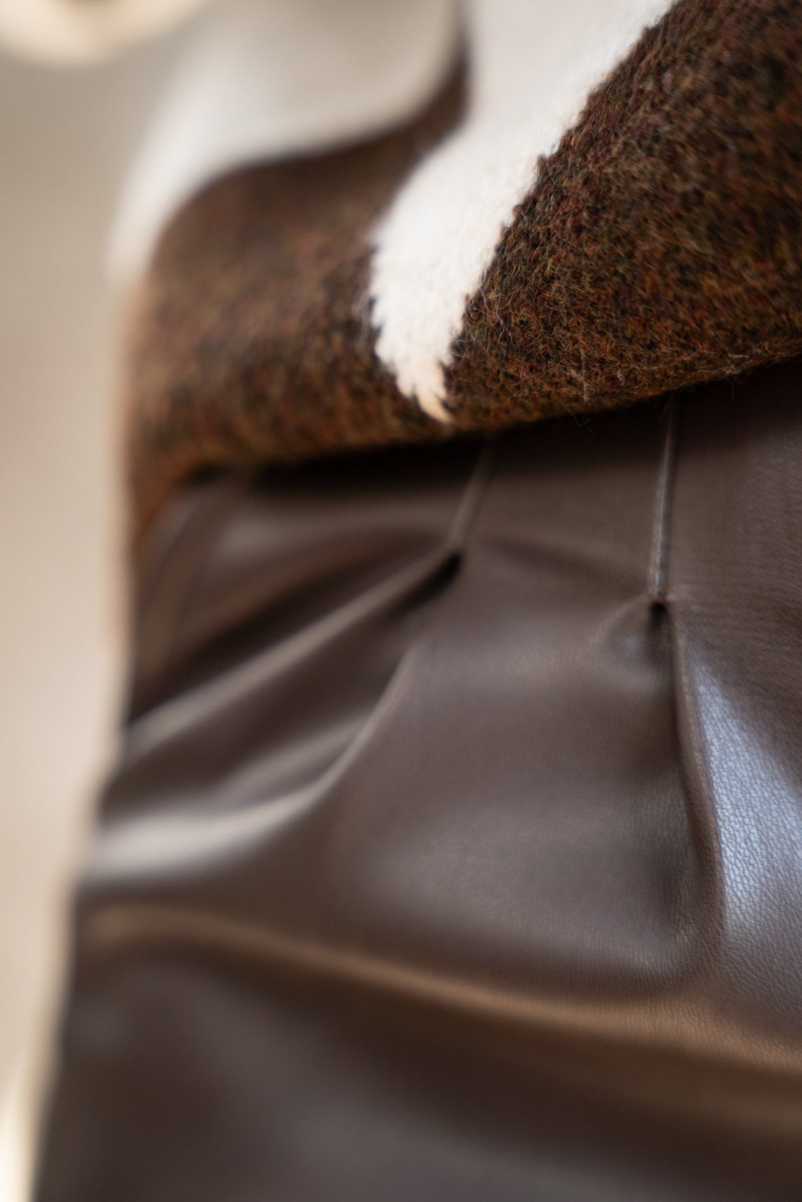 Pantalon Eliska Smooth Immitation Leather | Dark Brown