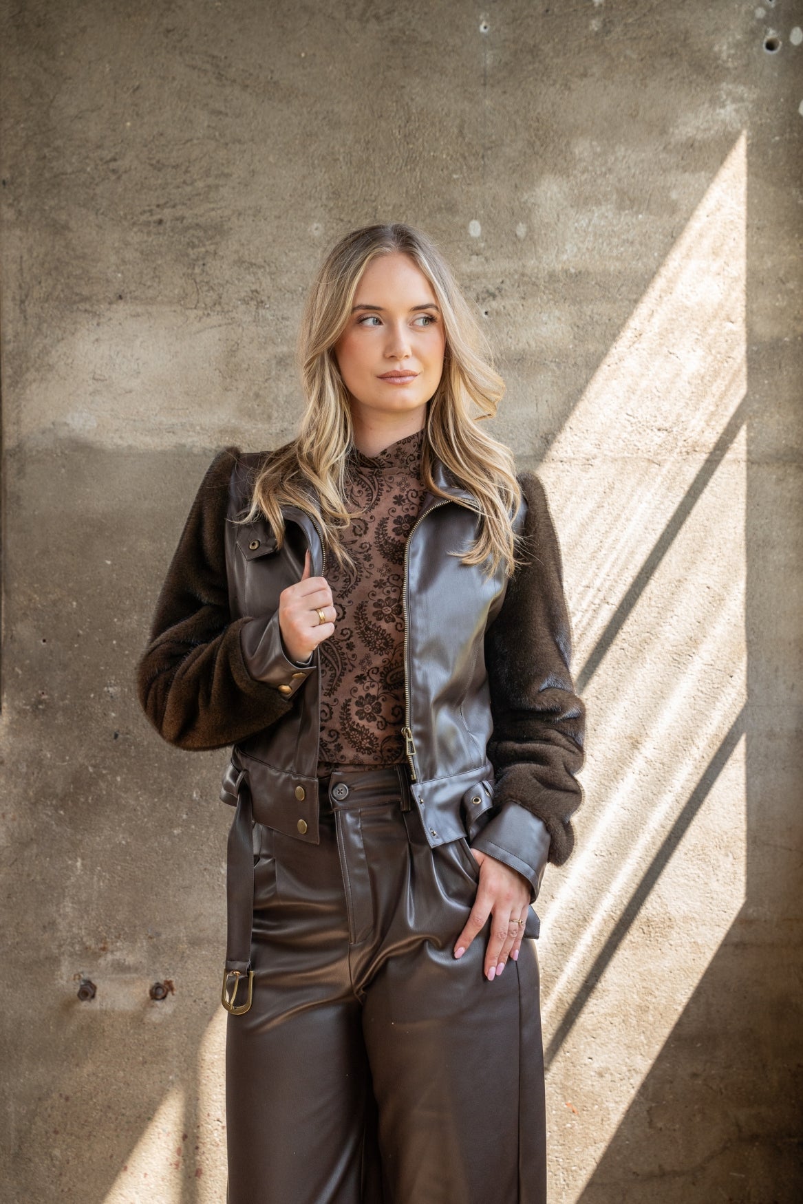 Top Friede Mesh Velour Print | Mid Brown
