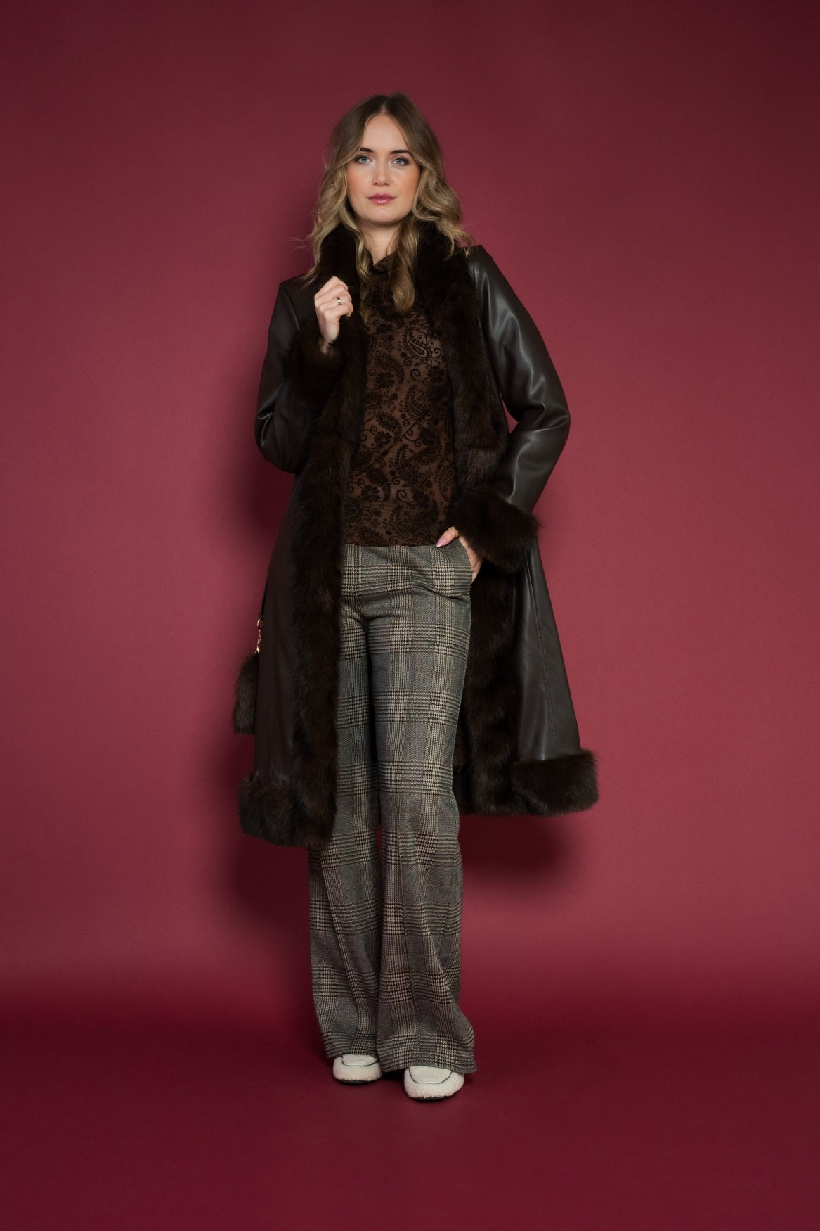 Top Friede Mesh Velour Print | Mid Brown