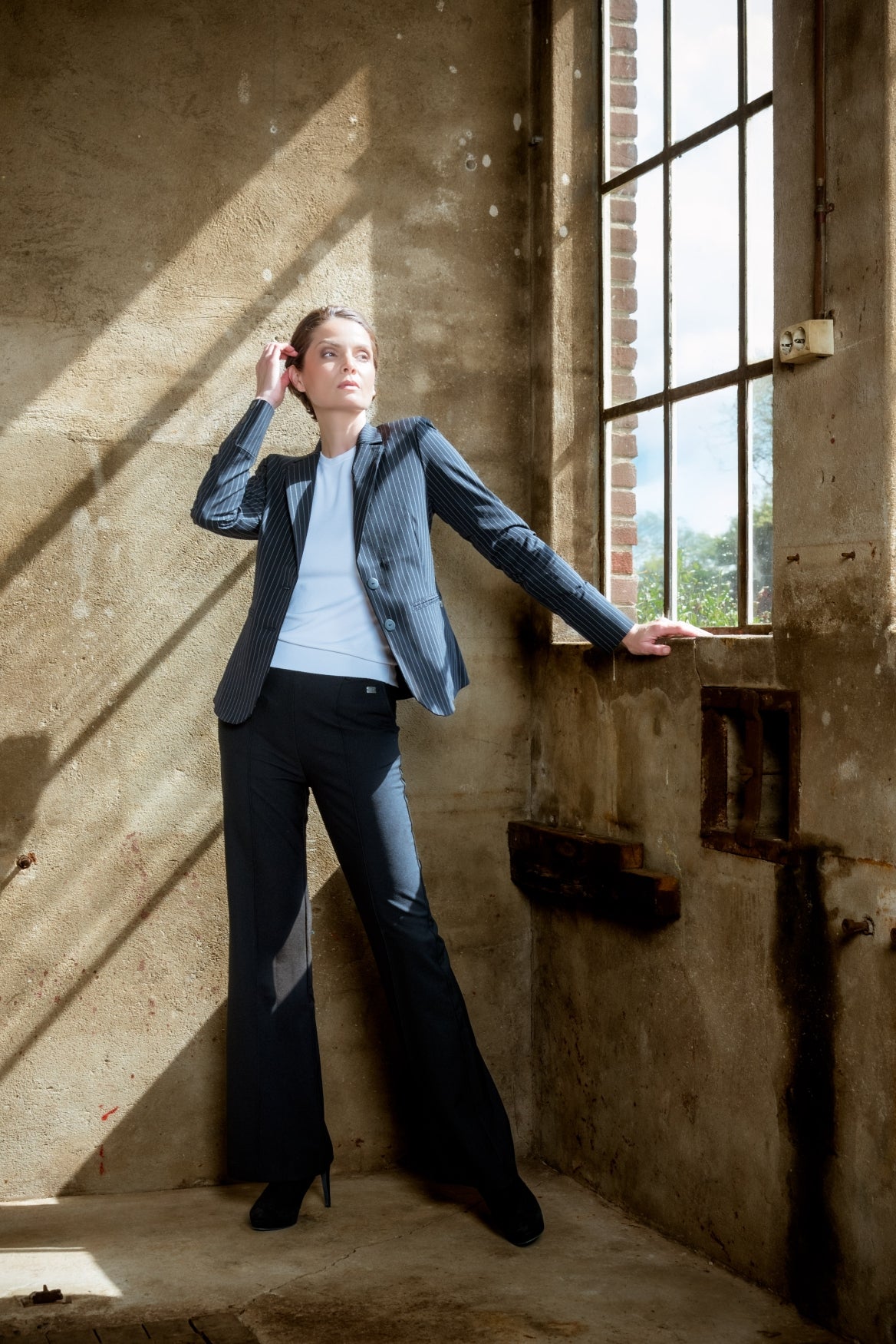 Victoria Basic Travel | Black