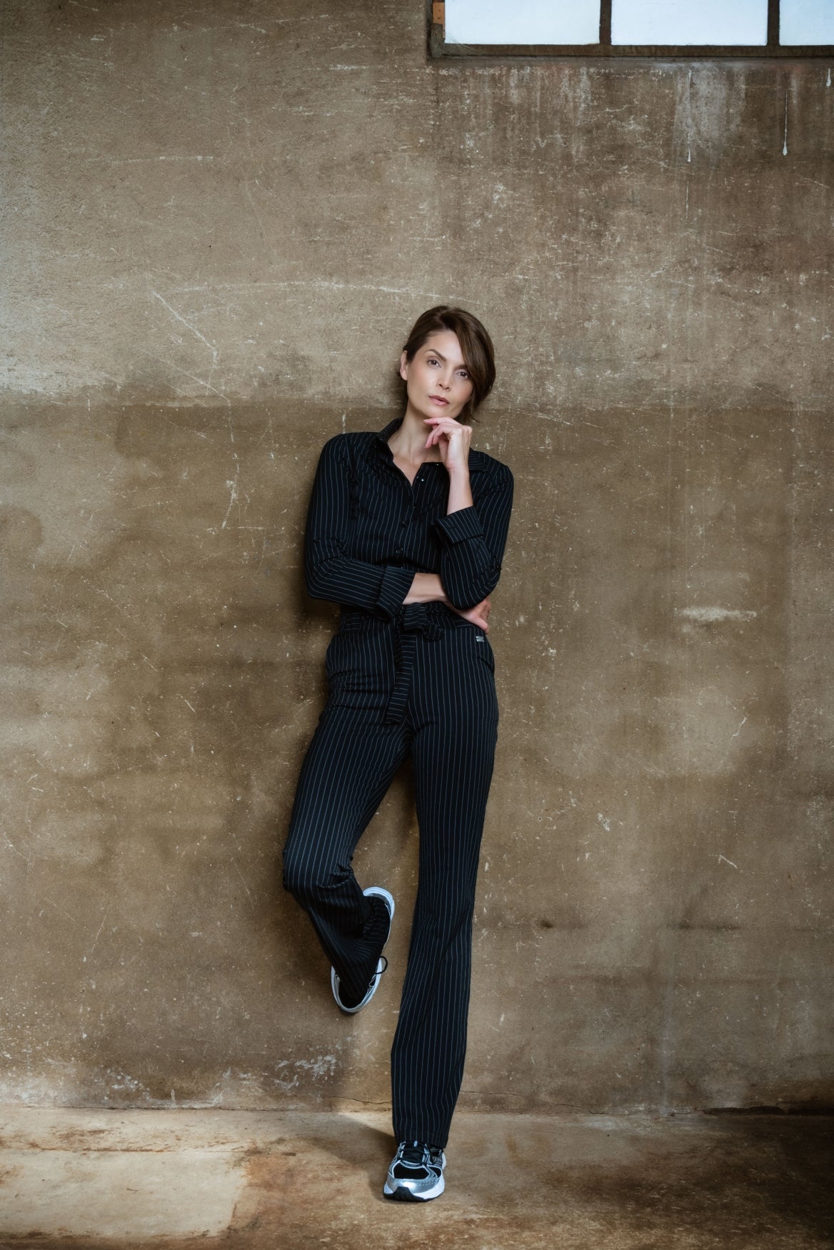 Mara LS | Pinstripe Black